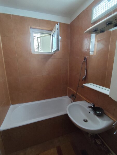 Plaza Mall inchiriez apartament 2 camere